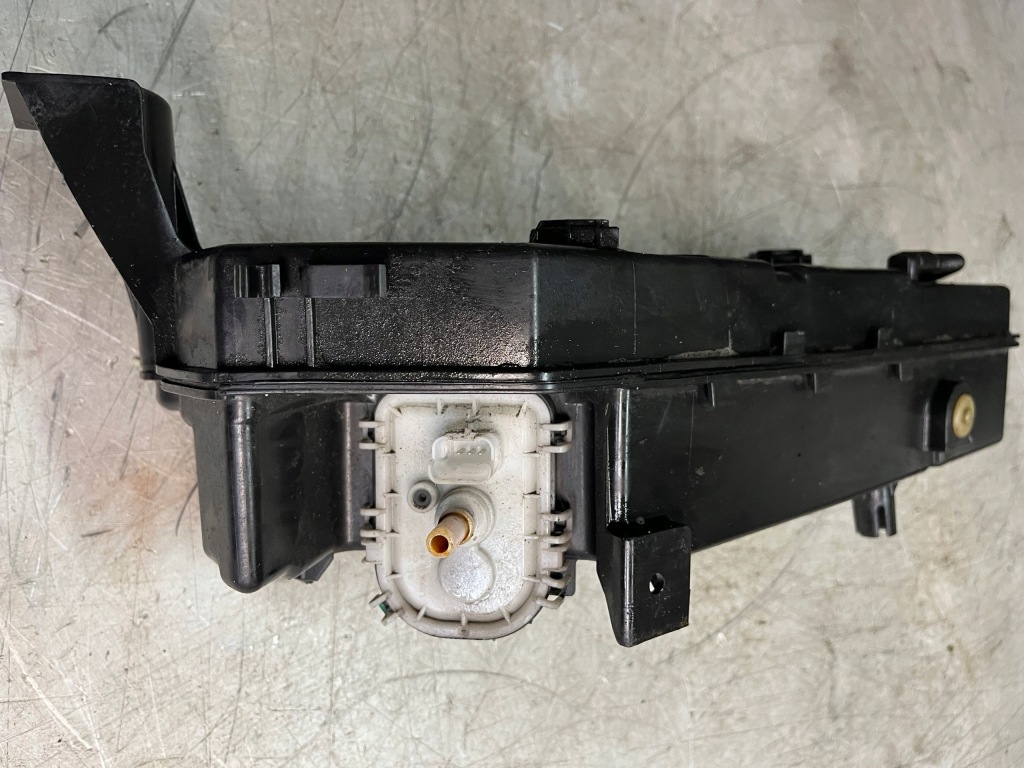 Купить Бак + насос жидкость fap peugeot partner iv combo e berlingo proace 18-