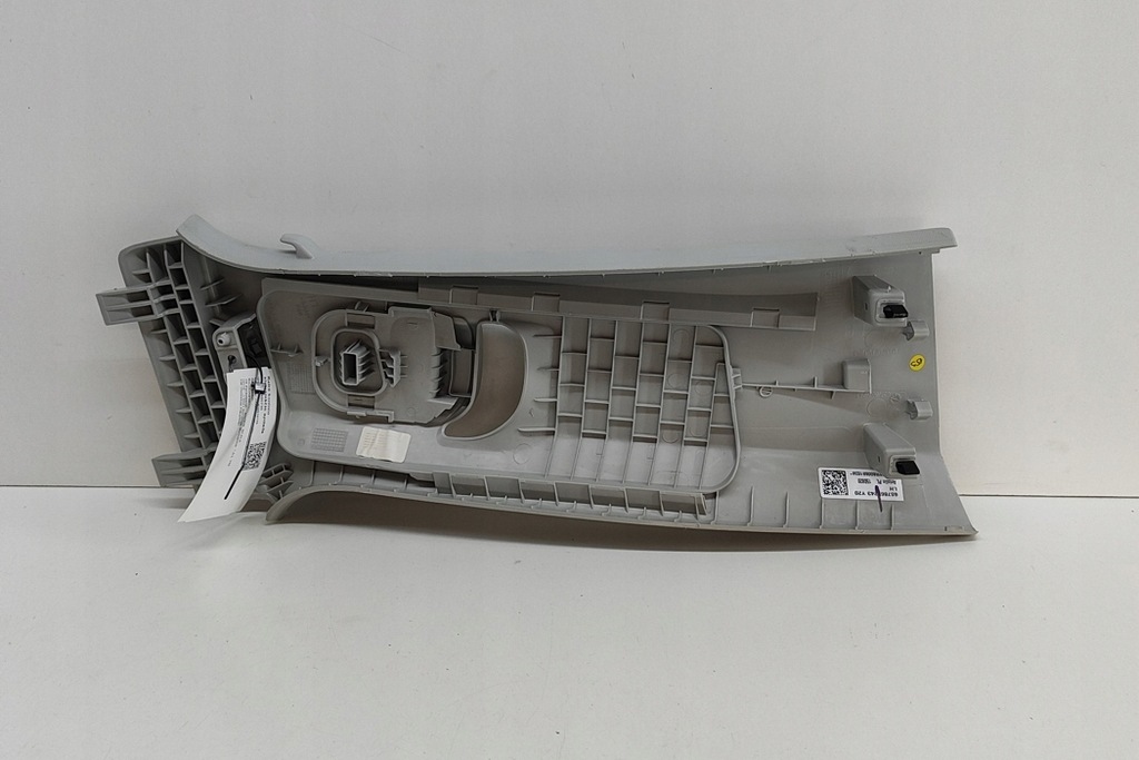 фото №5, Skoda scala левая сторона b блок двигателя верхний молдинг отделочная 657867243 1.5i