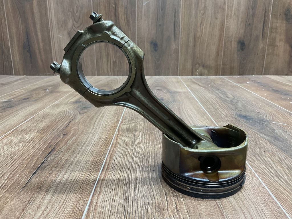 Поршень mercedes-benz sl 500 r129 a1130300317 a1130303117 a1130300020 в Украине