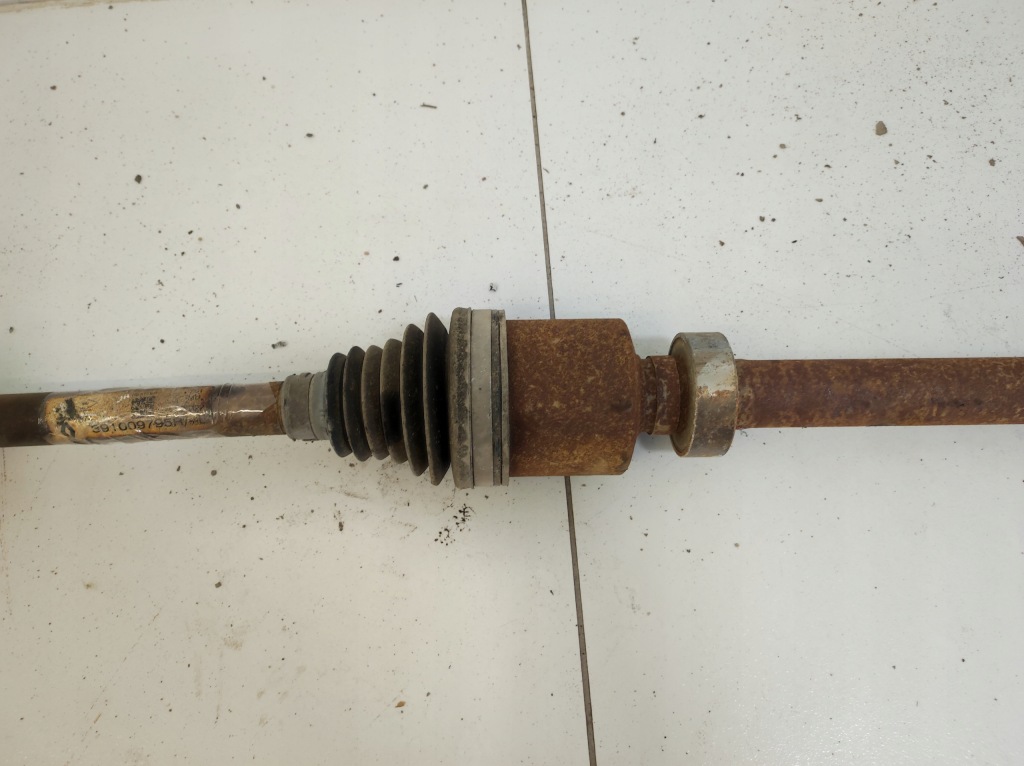 Привідний вал półośka права перед renault express ii 2 1.5 dci механічна коробка передач Оригінал