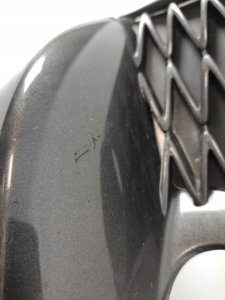 Lexus ct200h lift решітка накладка бампера права Недорого