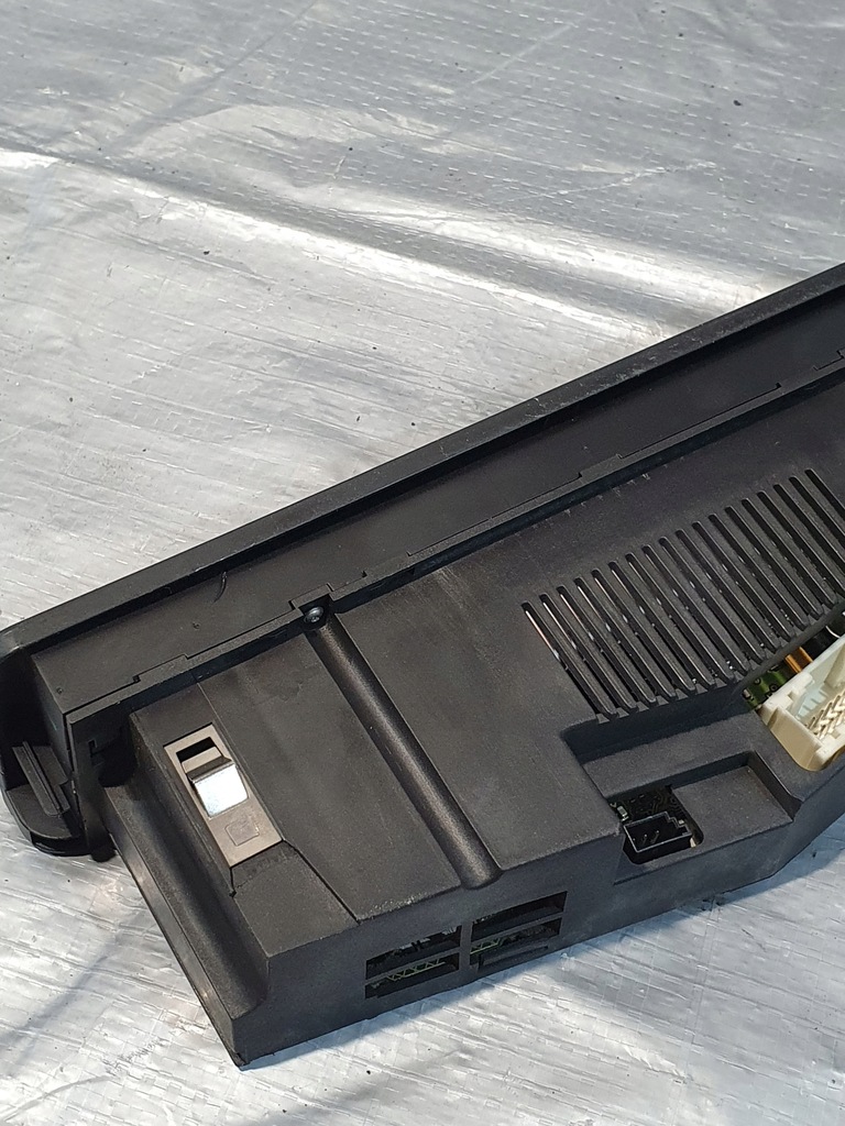 фото №6, Панель кондиціонера обдув 64.116902440 bmw e46 00r.