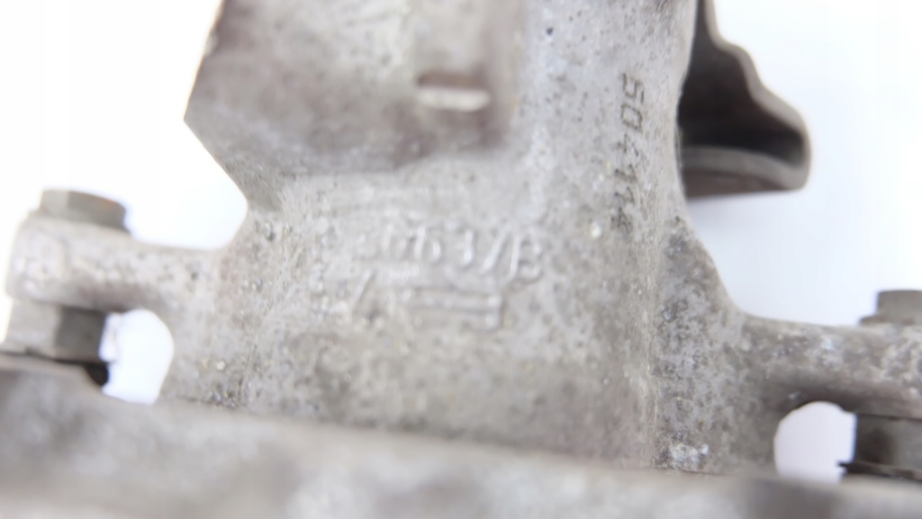 фото №9, Peugeot 3008 i суппорт тормозной правый задняя