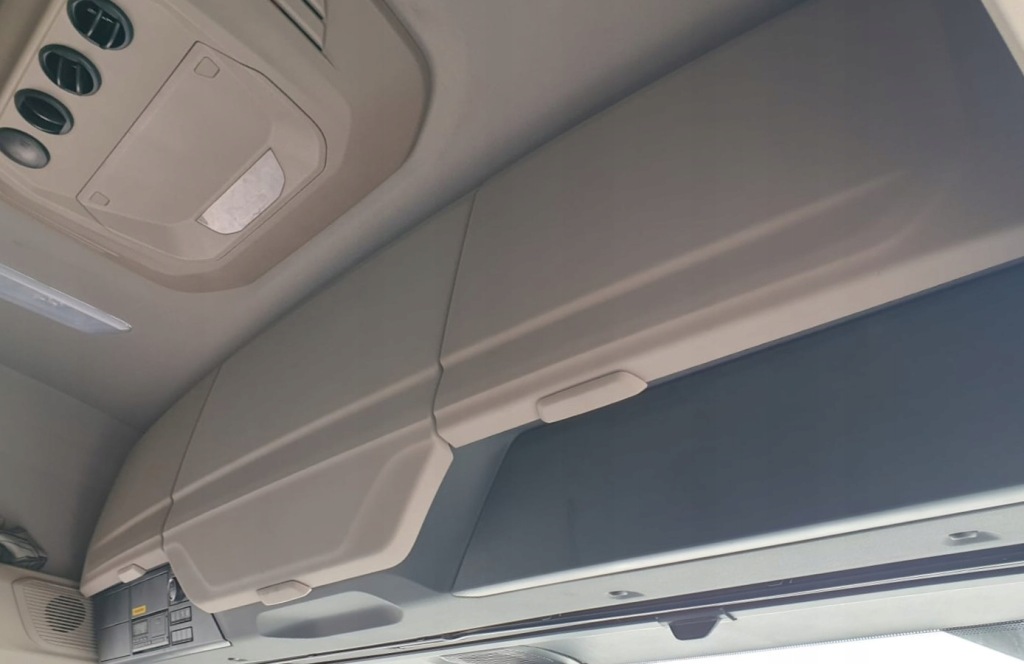 Кондиціонер габаритна дахова daf xf / xg оригінальна Зі Шроту