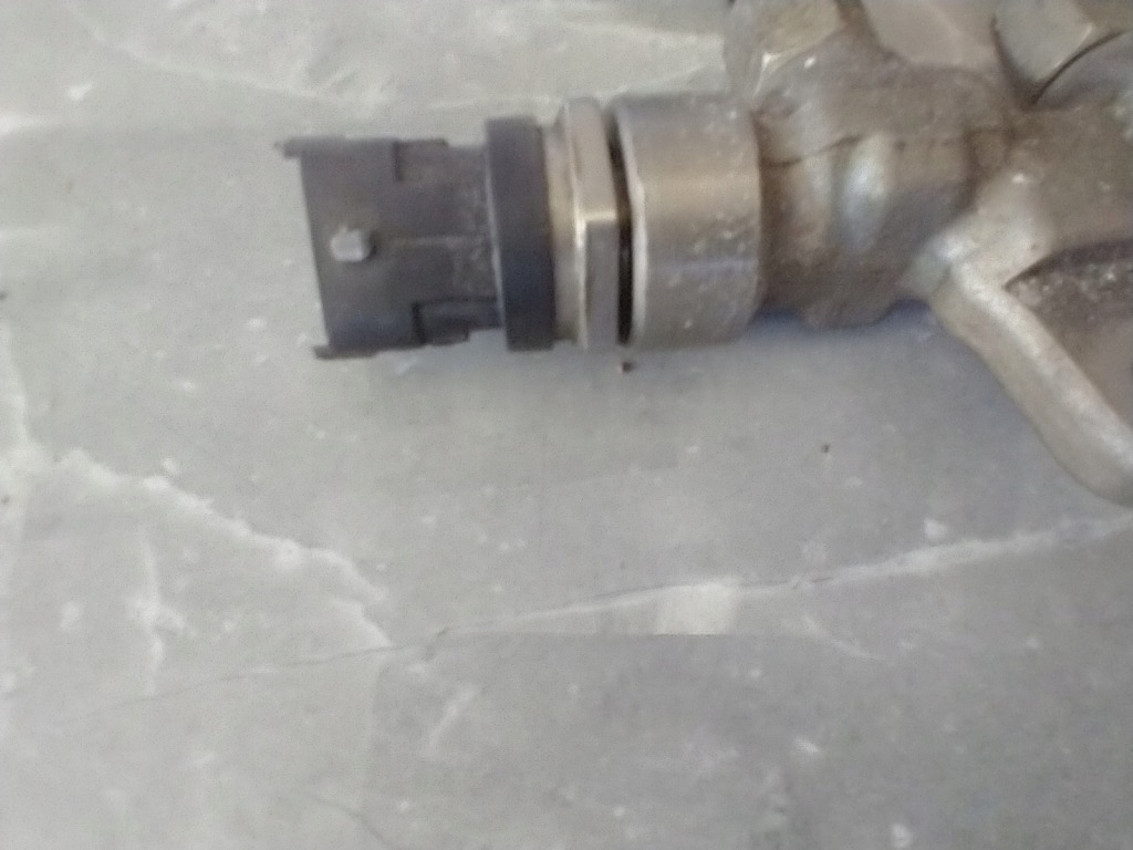 Купить Датчик давления топливной  opel cdti 0281006158