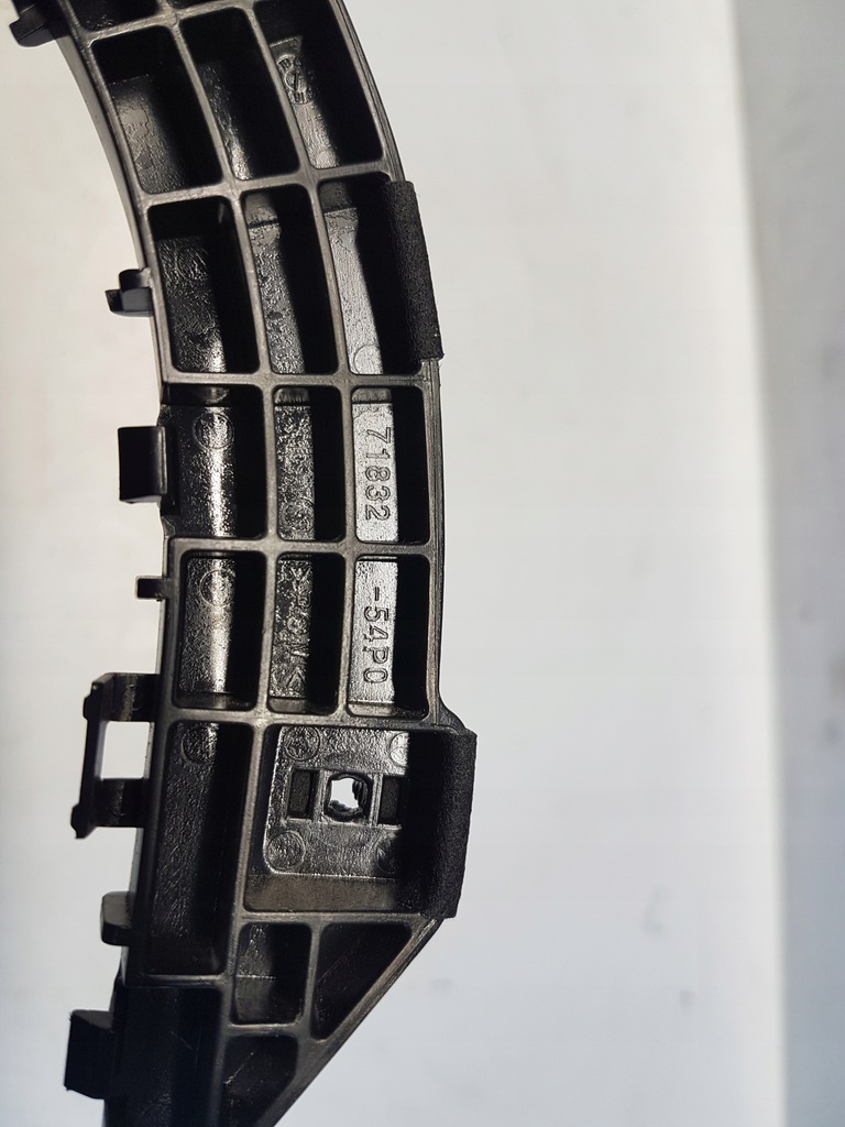 фото №6, Suzuki vitara iii lift направляющая бампера задняя правый