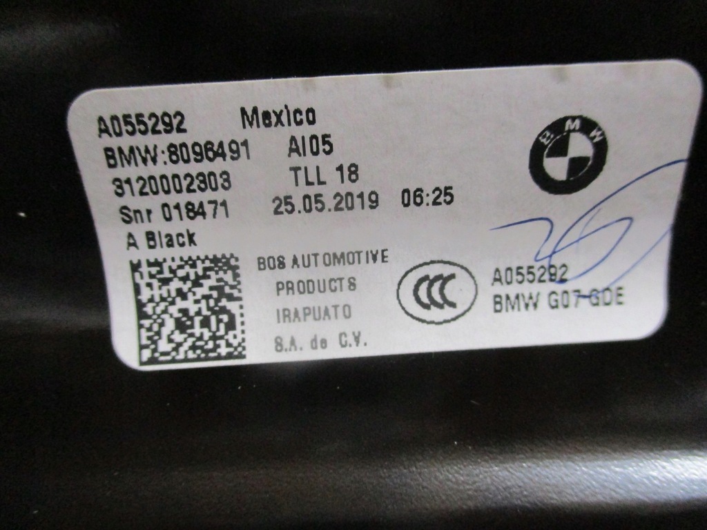 фото №8, Шторка люк bmw x7 g07 alcantara 8096491