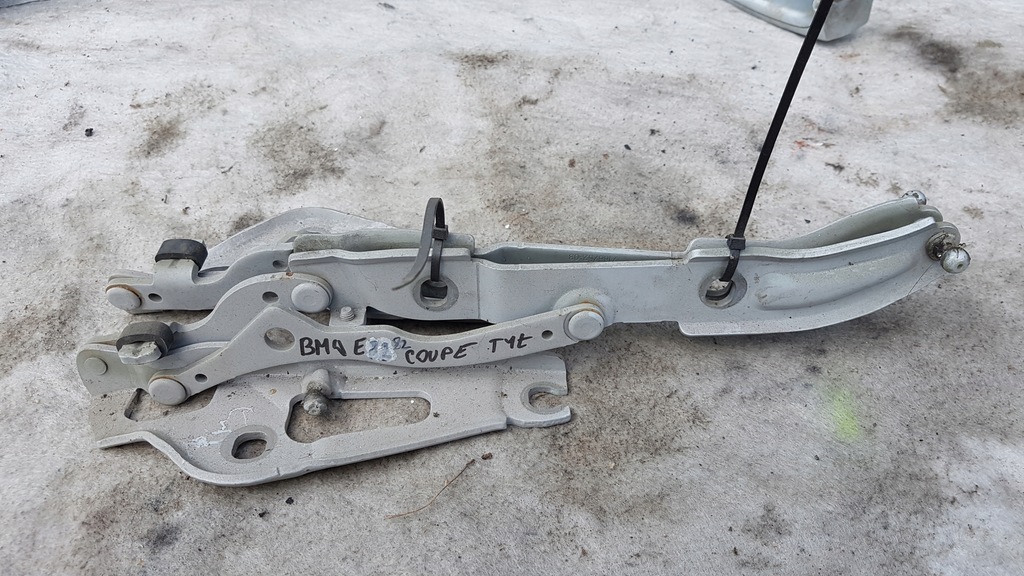 фото №1, Bmw 1 e82 coupe петлі кришки кришки задня p+l