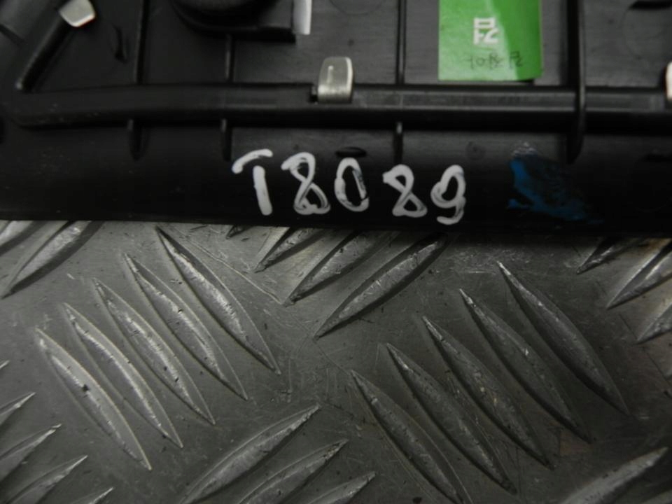 фото №6, Внутрішній поріг дверний hyundai i40 2012 858733z100