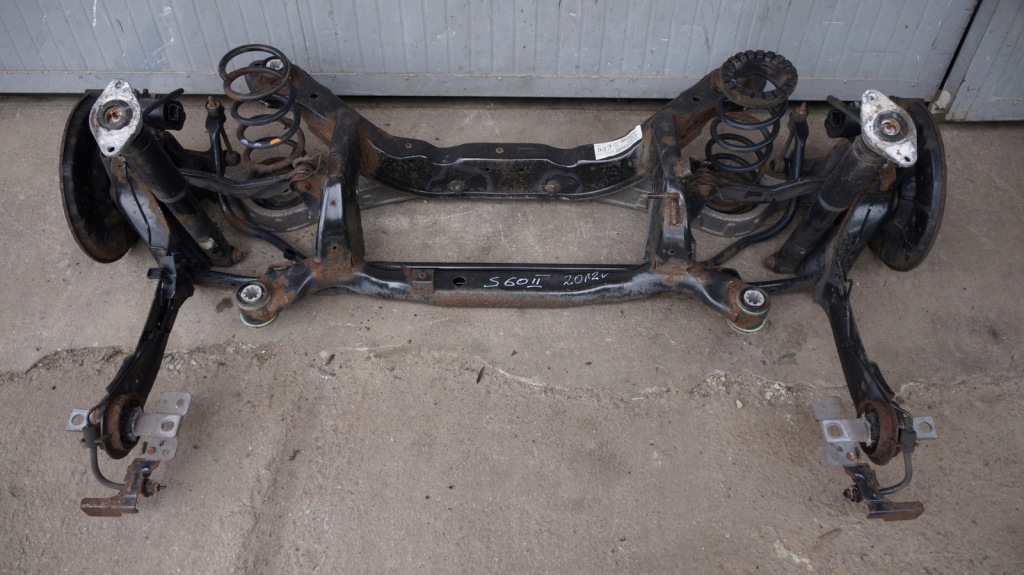 фото №1, Volvo s60 ii v60 подвеска задние задняя балка рычаг