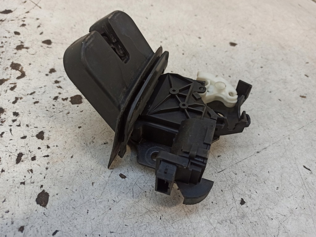 фото №10, Audi q7 4l замок кришки задній задня 8p4827505b