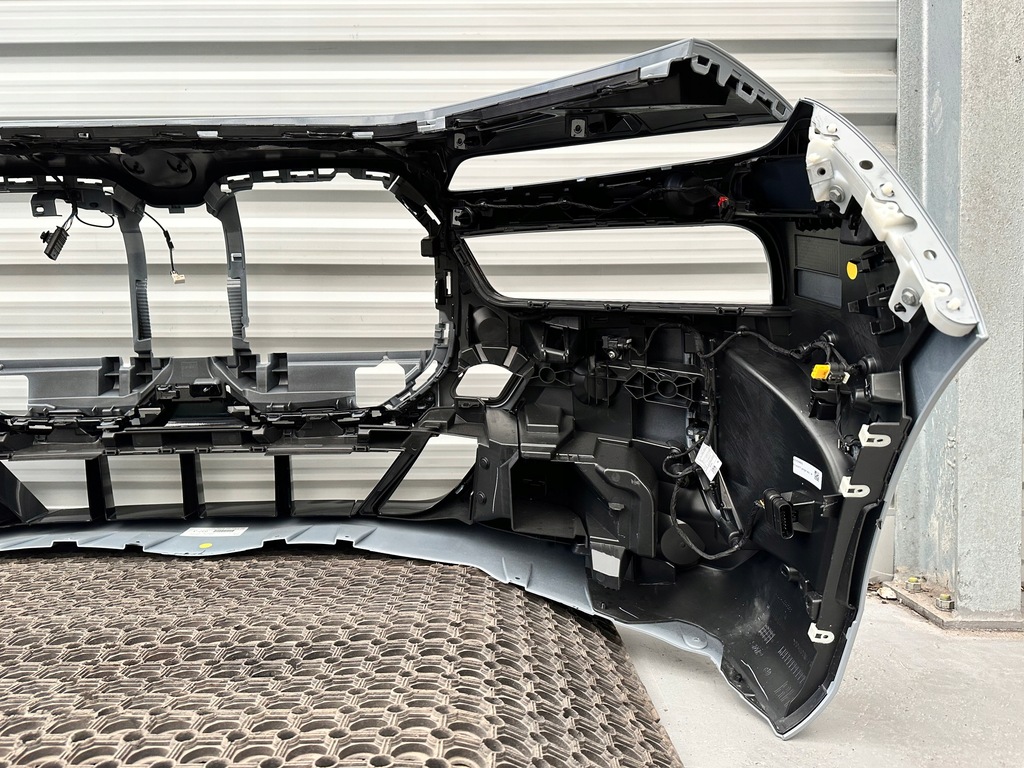 фото №11, Bmw 7 g70 бампер перед m-pakiet c4p 4pdc