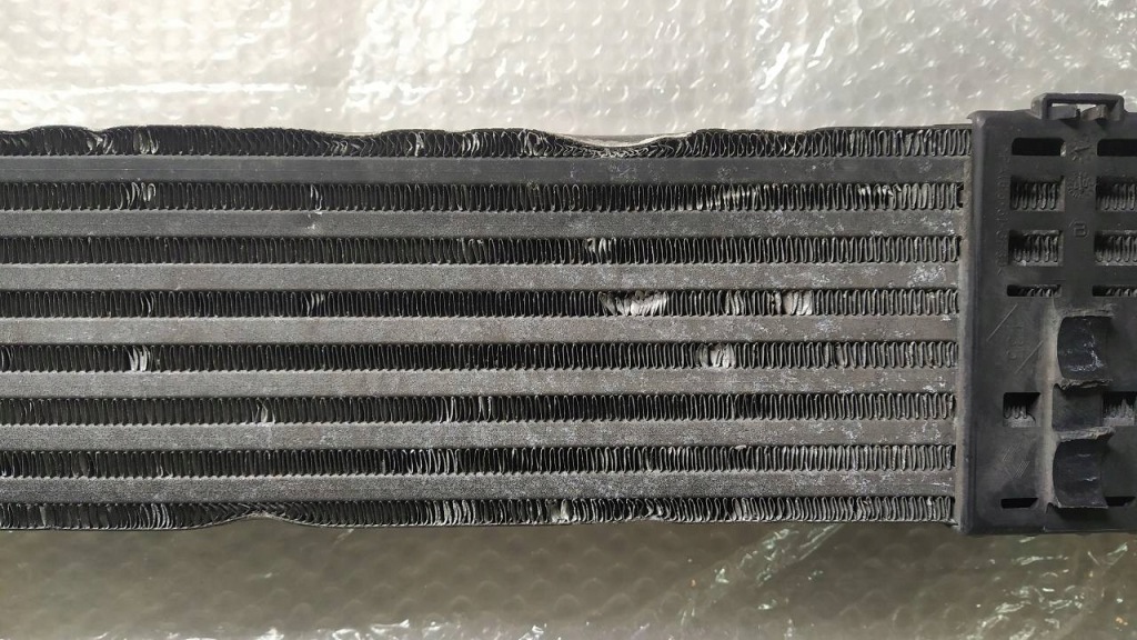 фото №7, Renault laguna iii интеркулер 2.0 dci 144960001r