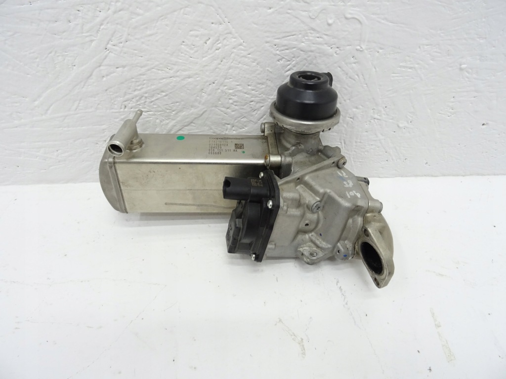 Купити Audi a6 a7 3.0 tdi клапан радіатор egr 059131511ak