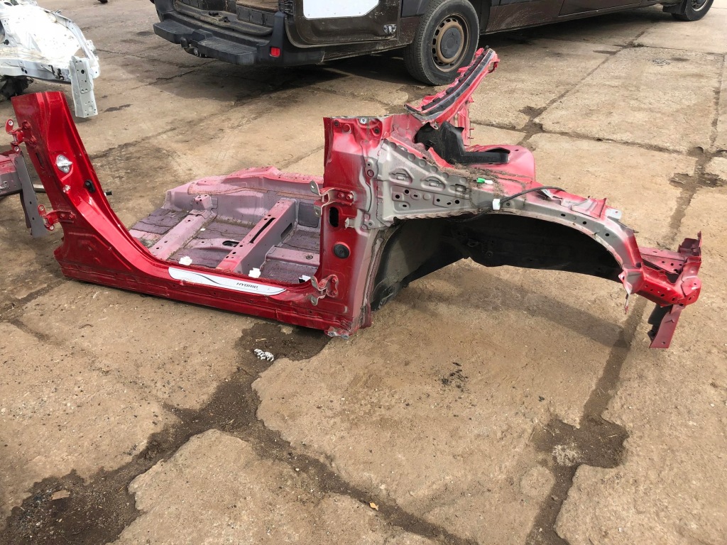 фото №1, Corolla e21 2018- чверть права перед блок двигуна b поріг bok правий