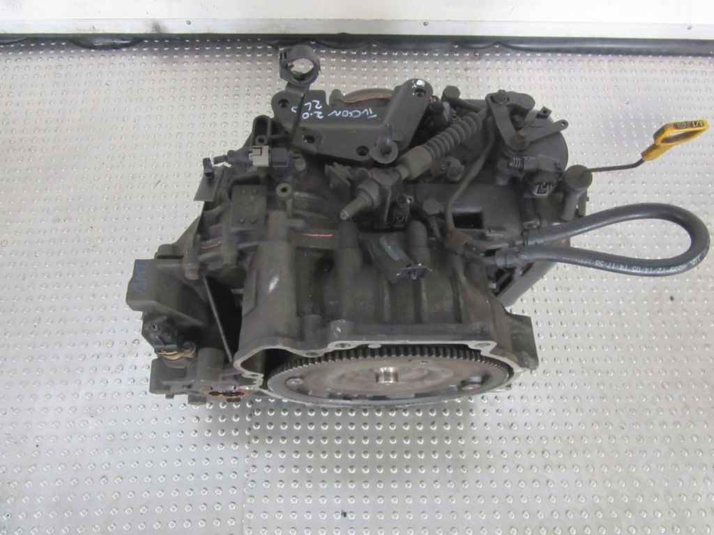 фото №1, Tucson i 2.0i 2wd 2006 коробка передач передач сцепление