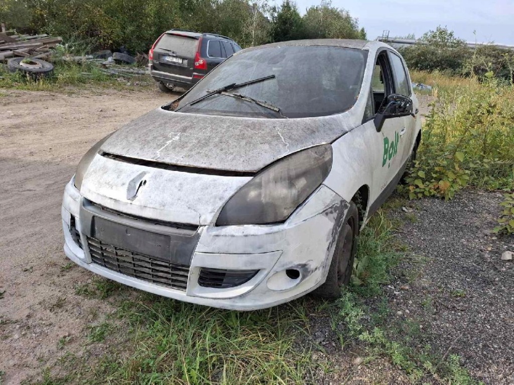 Renault scenic коробка предохранителей 2011 1.5l 243800007r 243800007r, 9152 Киев