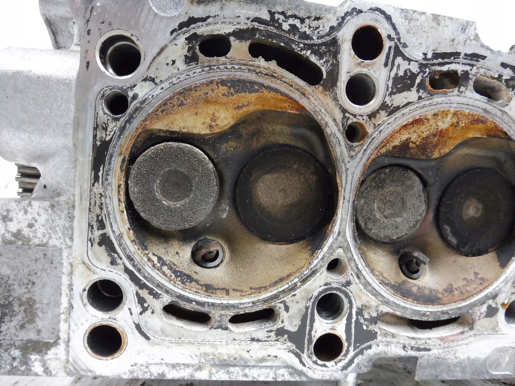 фото №8, Головка цилиндров 55195018 fiat grande punto 1.4 8v