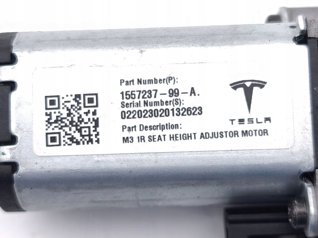 Tesla model y моторчик сидіння 2023 155723799a Зі Шроту