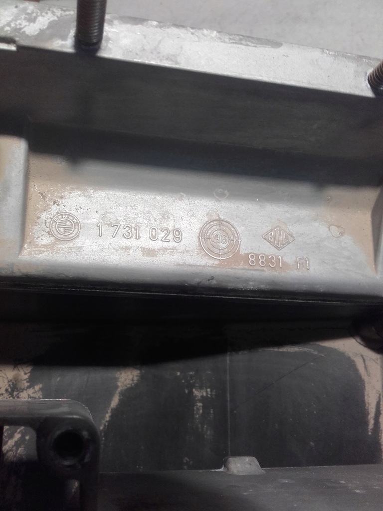 фото №8, Bmw 8 e31 вентиляція коробка електричний