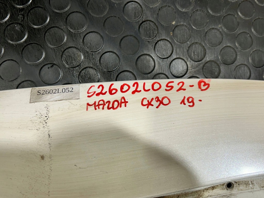 Mada cx30 cx-30 19- молдинг козирок носик решітка бампера перед передній Доставка