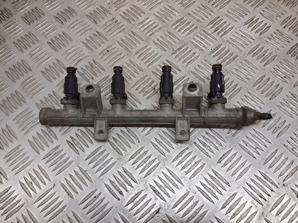 фото №1, Молдинг впрыскная hyundai getz 9260930006