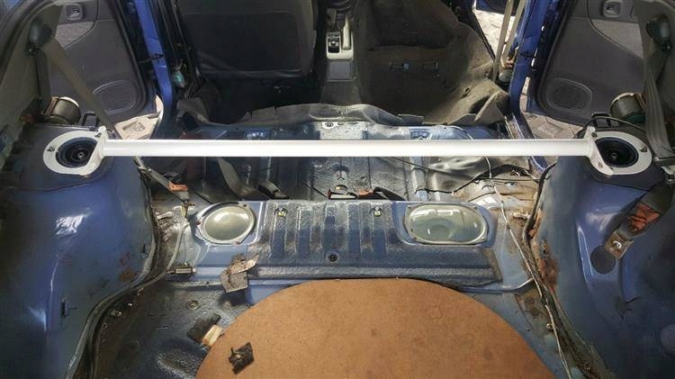 Розпірка subaru impreza gc turboworks Ціна