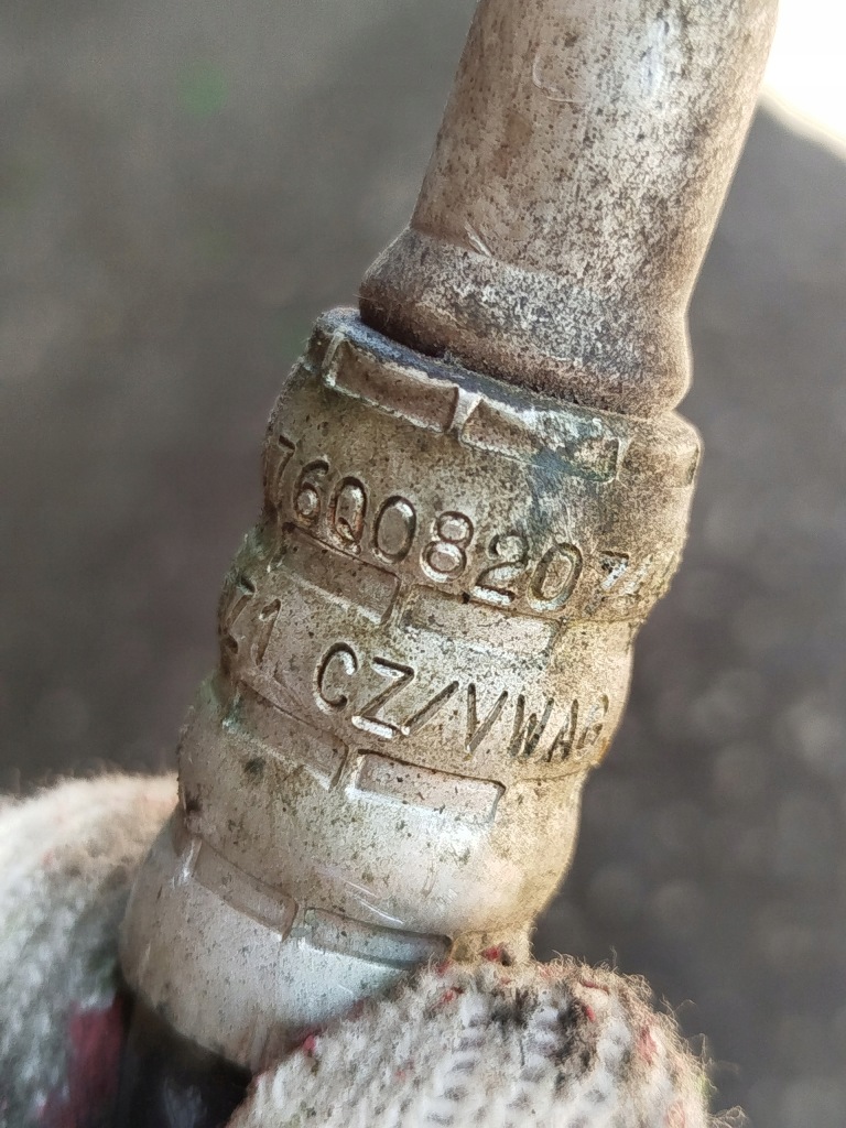 Трубки шланг кондиционера vw polo 9n 4 fl 1.4 b 6q0820744bf Оригинал