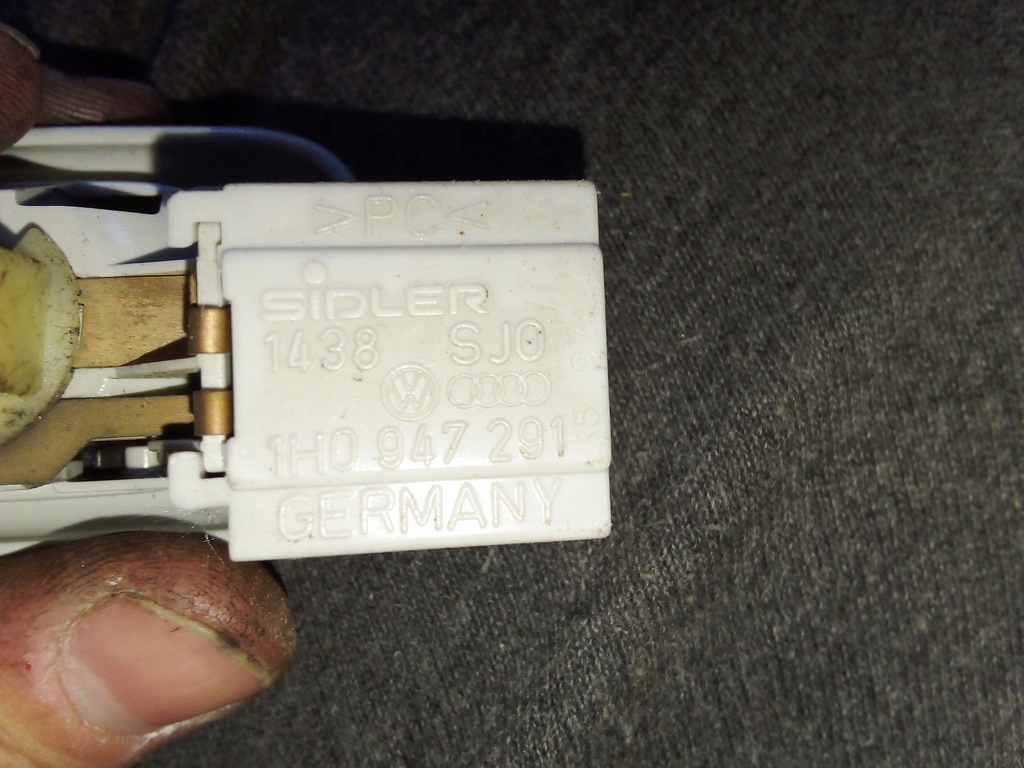 фото №10, Лампа салонная 1h0947291 vw sharan ford galaxy