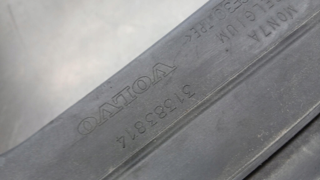 фото №15, Жалюзі шторка впуск volvo v40 po 2012r 31383814