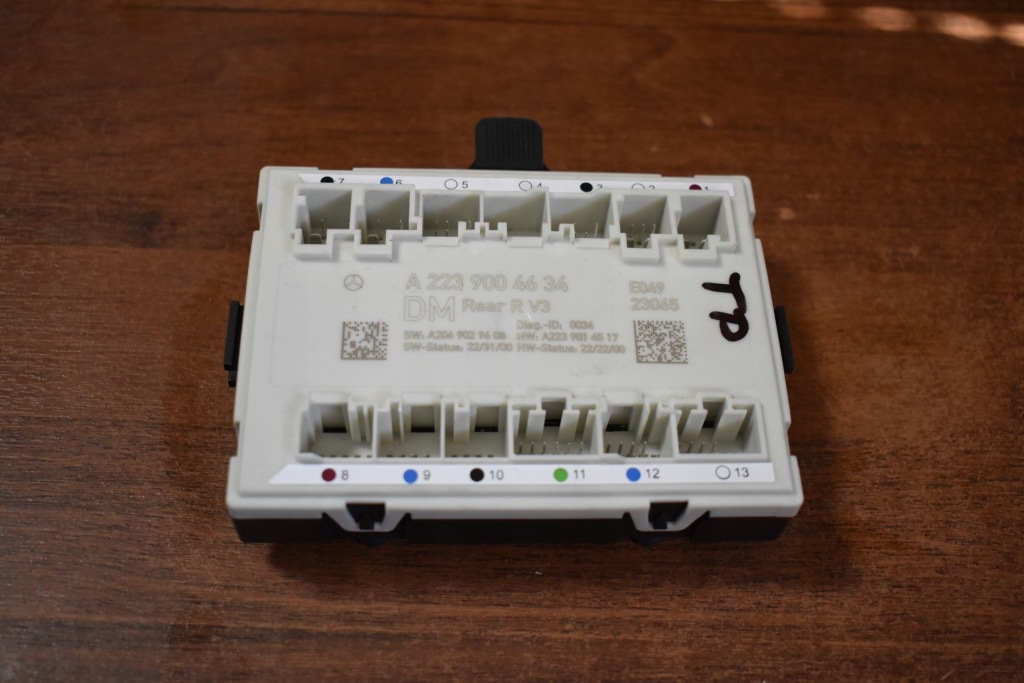 фото №1, Idealny модуль двері задній задня правий mercedes w223 1