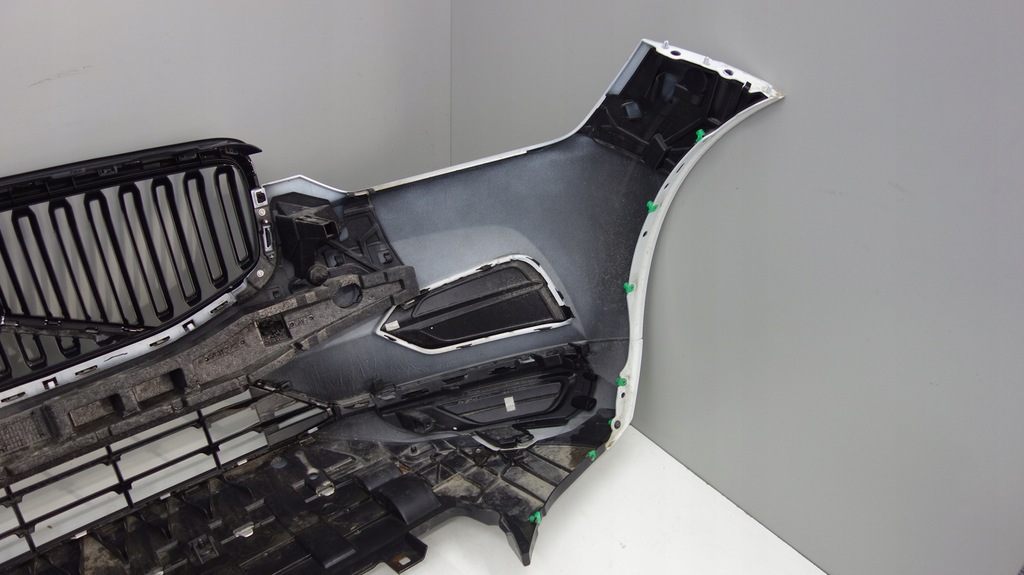 фото №10, Volvo xc60 ii бампер передний 614