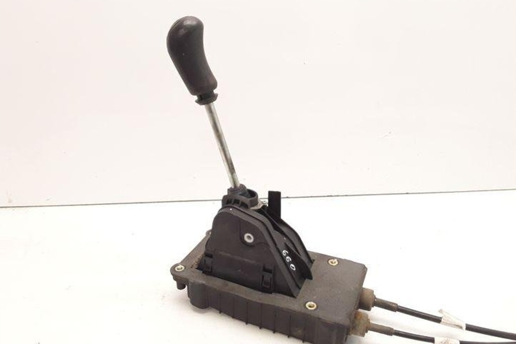 фото №1, Механизм переключения передач renault megane ii estate km0/1_ 8200396768 1.46l