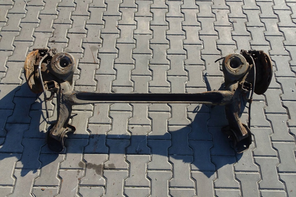 Ssangyong tivoli балка підвіска задня 1.6 d 15- Недорого