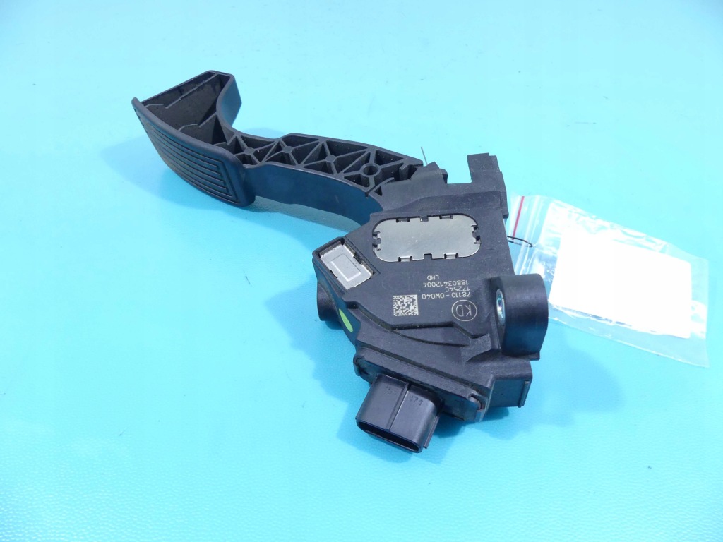 фото №1, Потенціометр газу педаль toyota auris ii