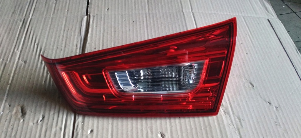 фото №12, Mitsubishi asx lift led лампа задня задня w кришка ліва p9373l права p9373r
