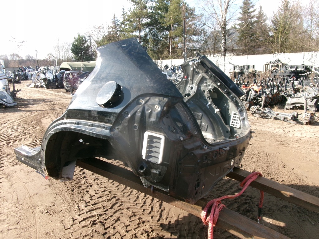 фото №1, Lexus ux 250h чверть задня pas піддон