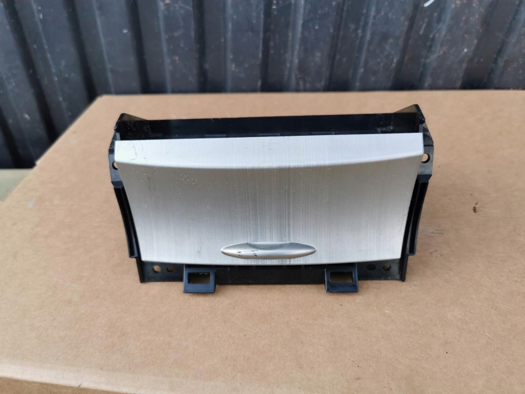 Купити Honda civic ufo viii попільничка b493