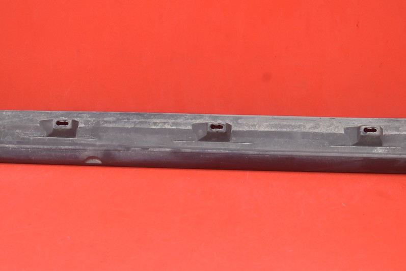 фото №13, Накладка порог правая vw passat b6 kombi 07r