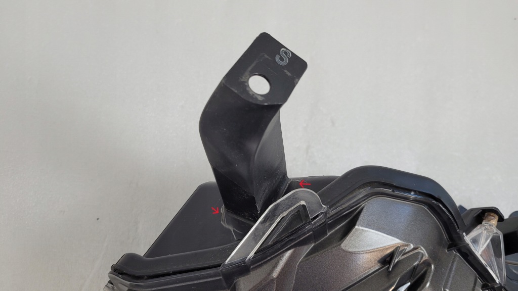 Противотуманная фара левый перед drl led 4 pin lexus nx 1 2014-2021 Киев