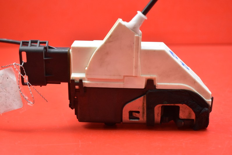 фото №5, Замок дверь правый перед передний eu a01777 citroen c5 ii x7 iii 08-17