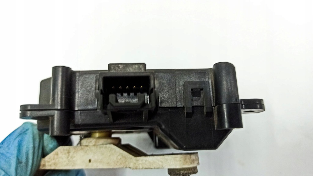 фото №8, Toyota prius xw20 2005 двигатели вентилятор