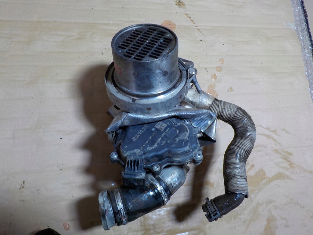 фото №6, Rapid ii 1.6 tdi радіатор вихлопних газів egr 04l131512ag