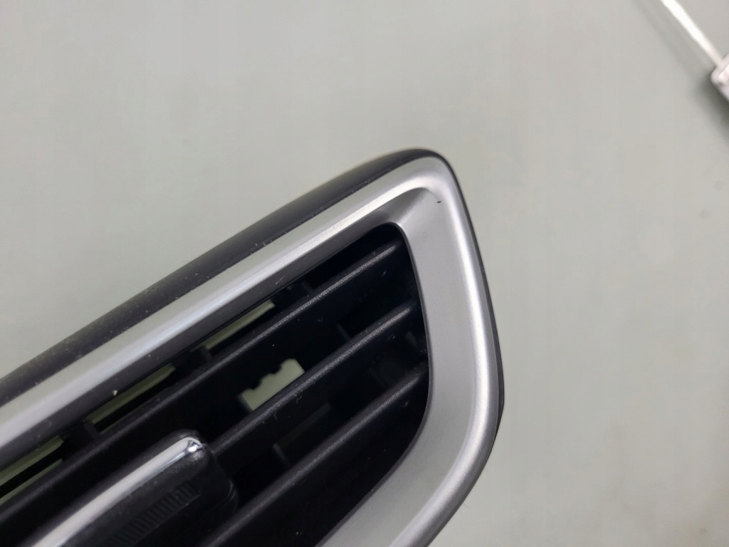 фото №11, Nissan x-trail t32 решётка обдув средняя