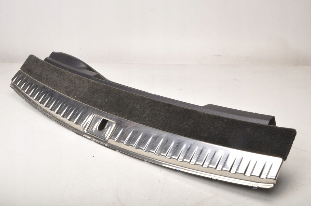 фото №1, Bentley bentayga захист край багажника 36a864483d