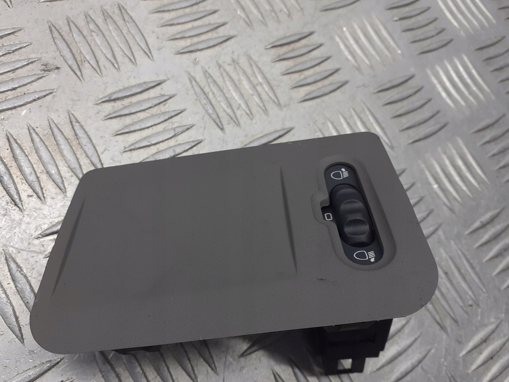 фото №1, Переключатель регулировки света renault thalia ii 1.4 8200379685