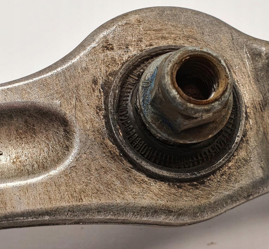 фото №5, Важіль лівий передній перед audi a4 b6 8e0407155e