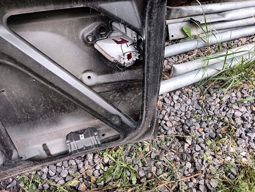 фото №10, Bmw x3 e83 кришка багажника багажника