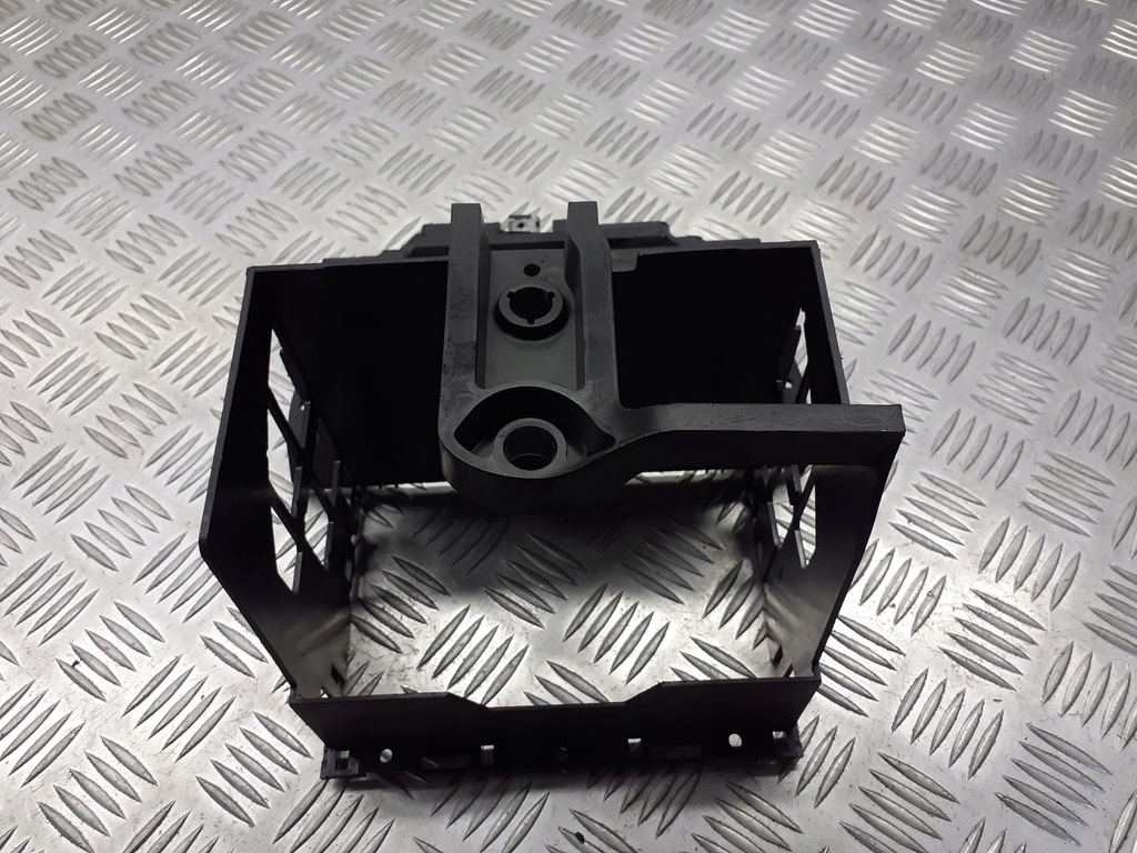 фото №3, Рамка радио skoda superb i 3u0858757