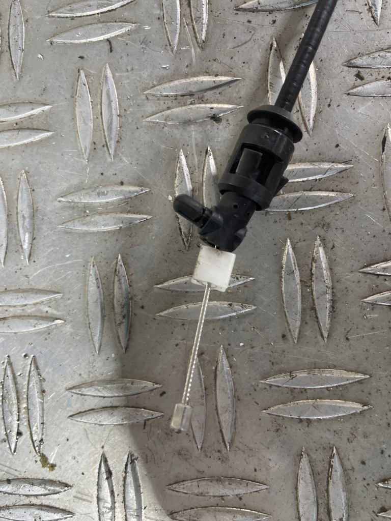 фото №4, Opel combo 18- трос ручка тяга открывания капот